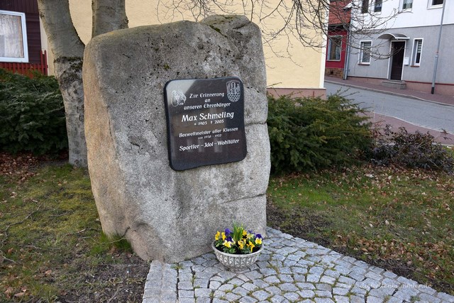 Denkmal für Max Schmeling in Benneckenstein